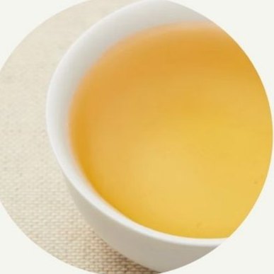 Màu nước trà ôlong — vàng hổ phách